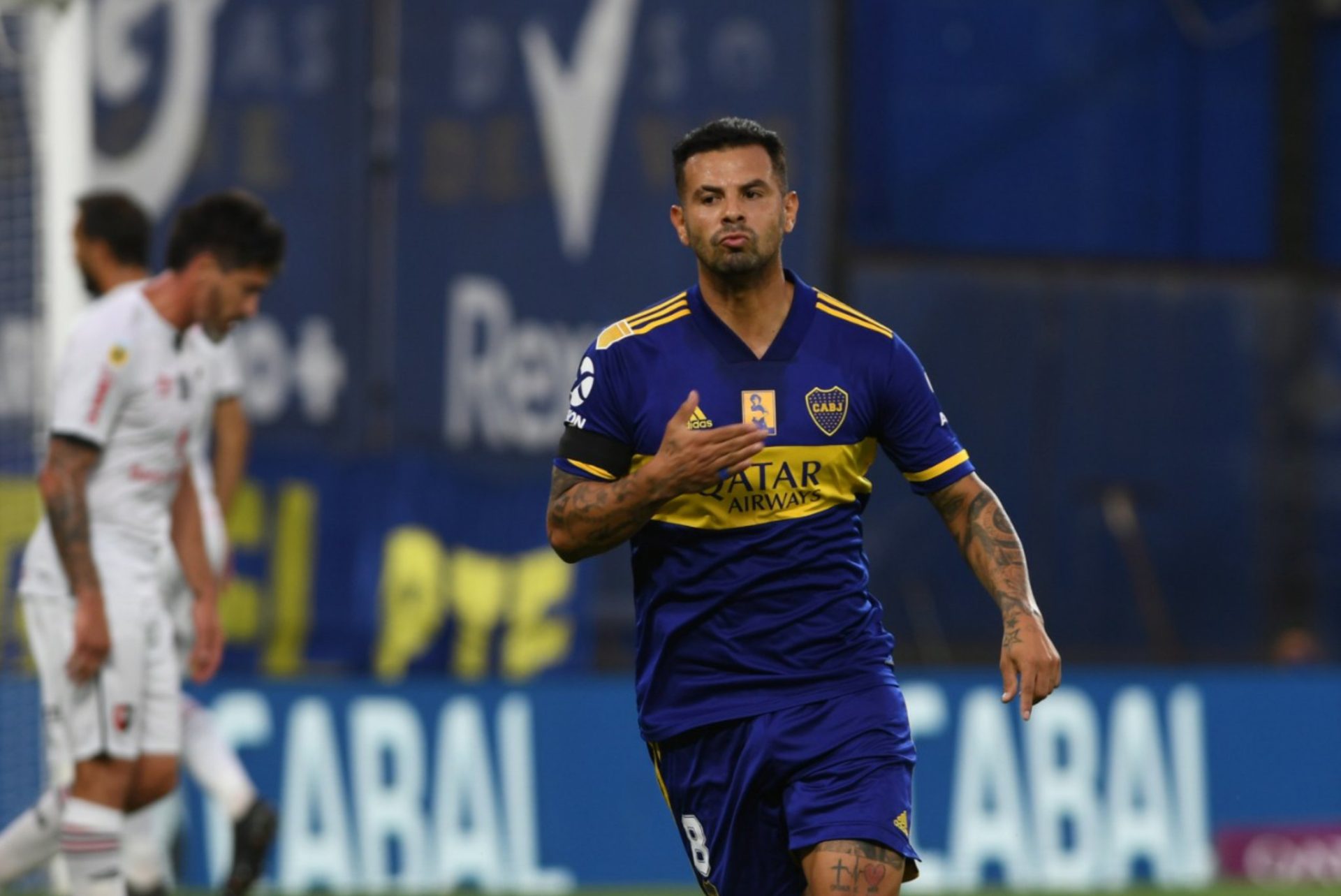 Cardona quiere quedarse en Boca