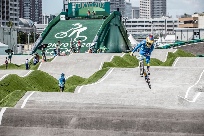 Mariana Pajón avanzó a las semifinales de BMX