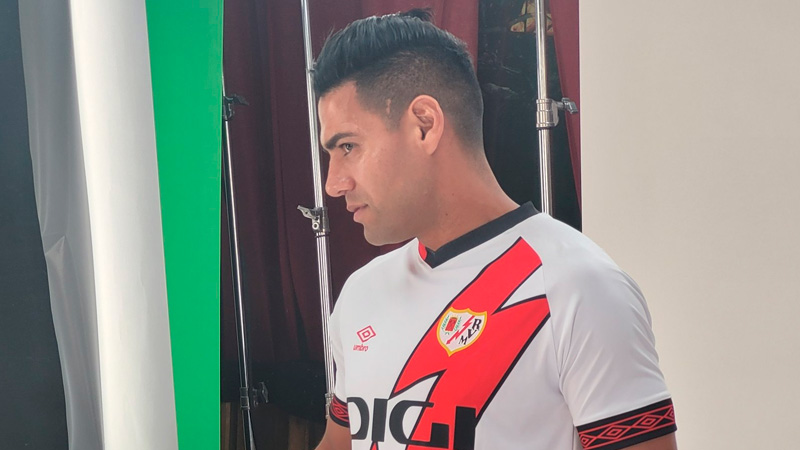 James estrena camiseta y Falcao, número: ¿Cuáles son?