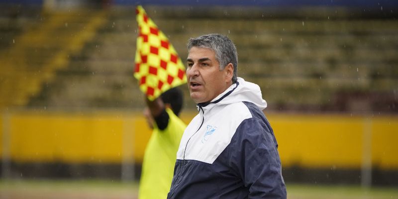 Sachi Escobar es nuevo DT de Aucas