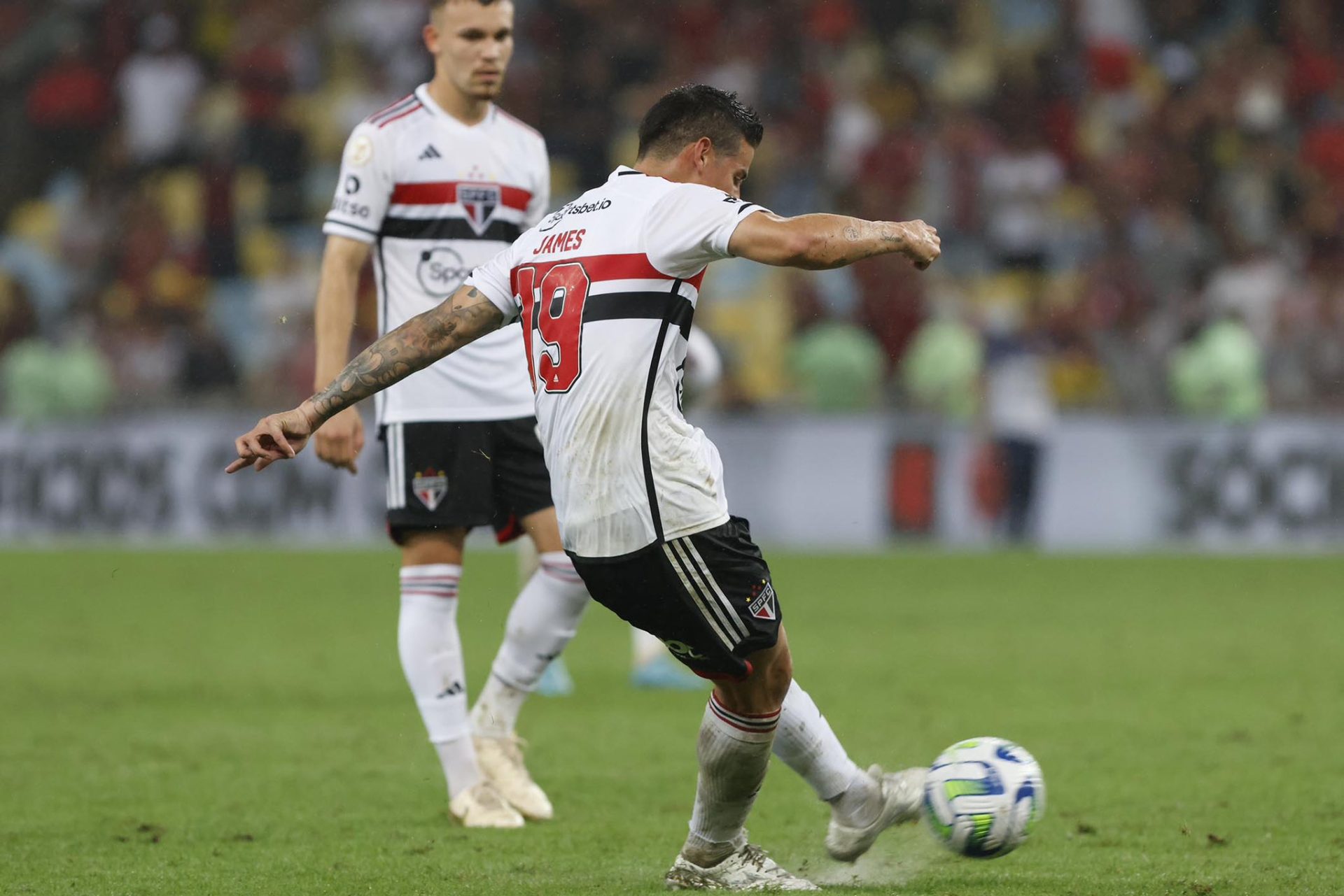 Así fue el debut de James Rodríguez en la Copa Sudamericana