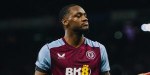 Jhon Durán vía @AVFCOfficial