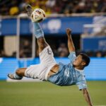 Cucho Hernández jugando para MLS All Stars