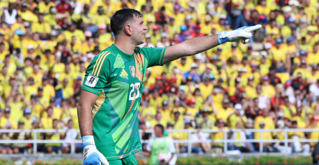 Colombia vs Argentina Dibu Emiliano Martínez