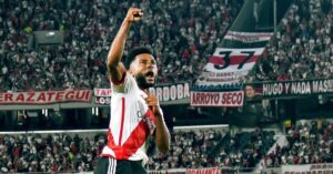 Miguel Borja River Plate