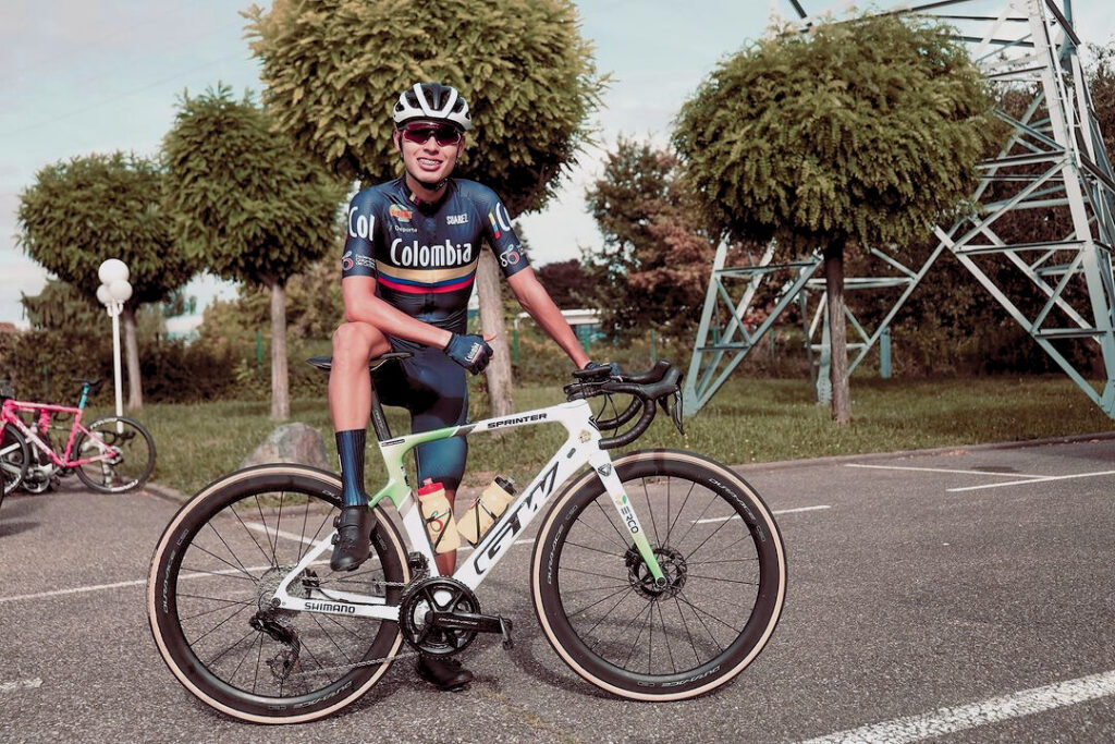 Diego Pescador Selección Colombia ciclismo Tour de lAvenir