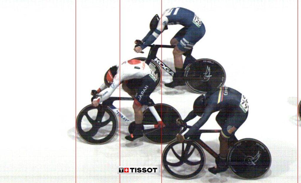 Photo finish Quintero bronce mundial