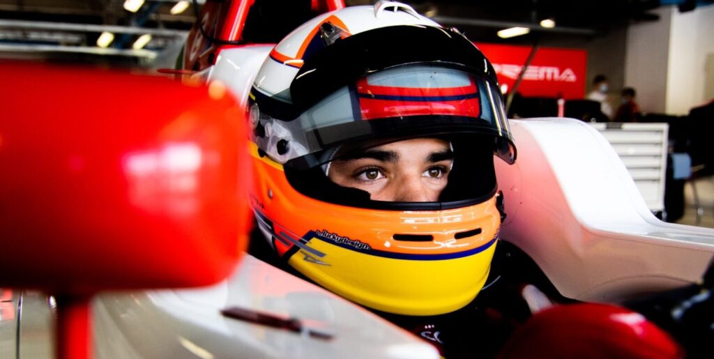 Sebastián Montoya Prema @sebasmontoya58