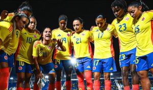 Selección Colombia Femenina Catalina Usme líder