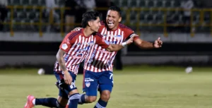 Chico vs Junior celebración Bryan Castrillon Carlos Bacca