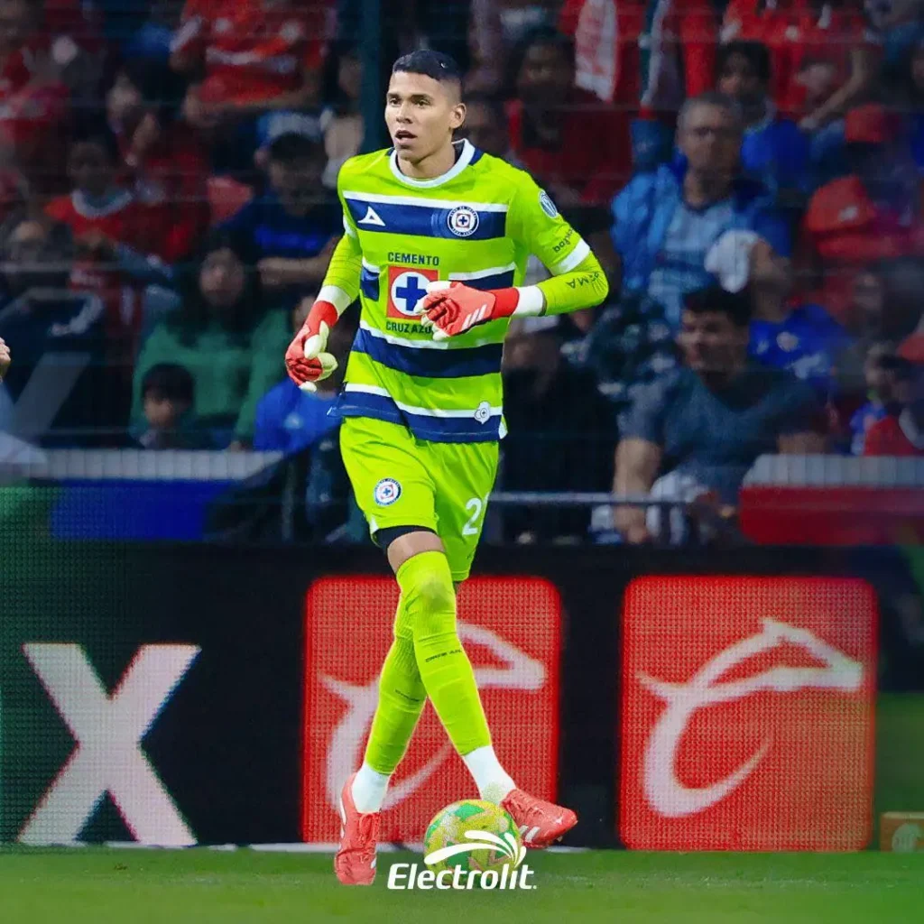 Kevin Mier Cruz Azul