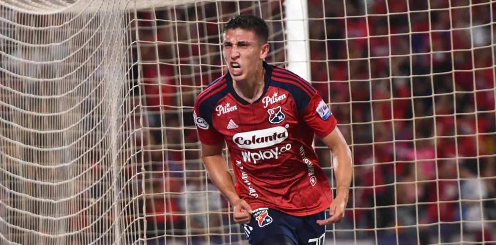 Medellin vs America Miguel Monsalve