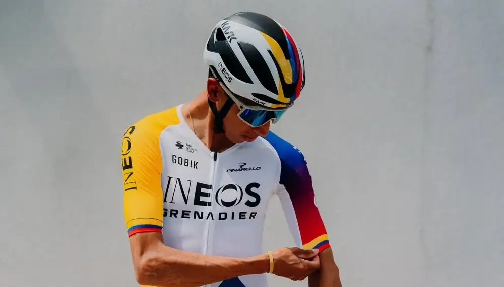 Egan Bernal Camiseta Giro de Italia Cafe de Colombia