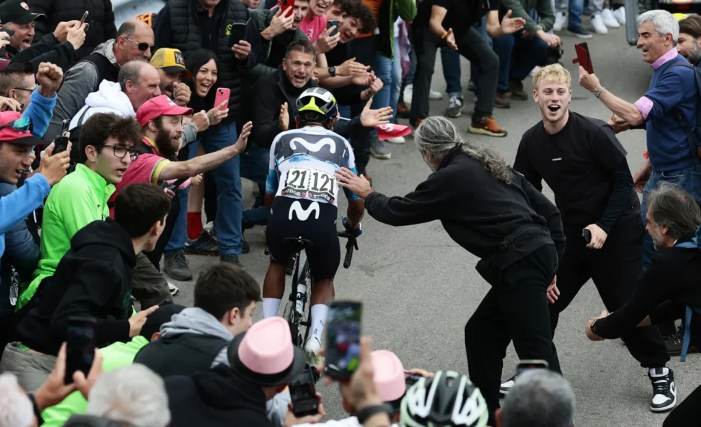 Nairo Quintana público Giro de Italia