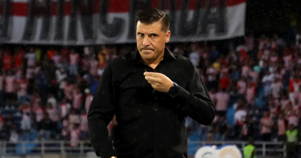 Junior técnico Juan Cruz Real