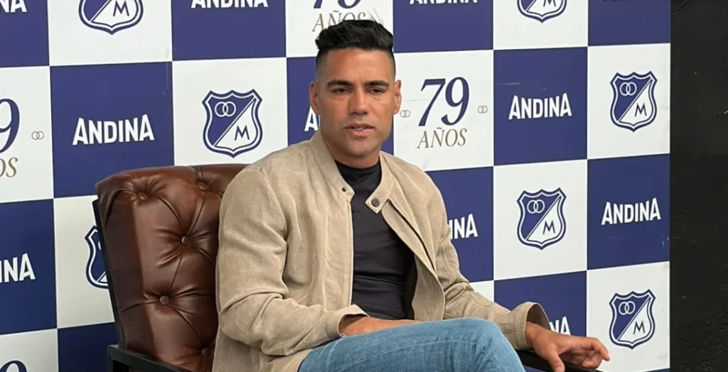 Falcao García meet and greet Millonarios