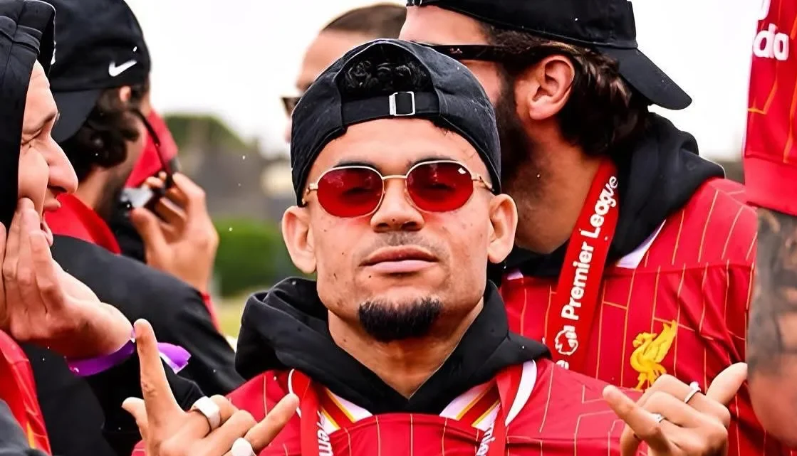 Luis Díaz celebración Premier League Liverpool