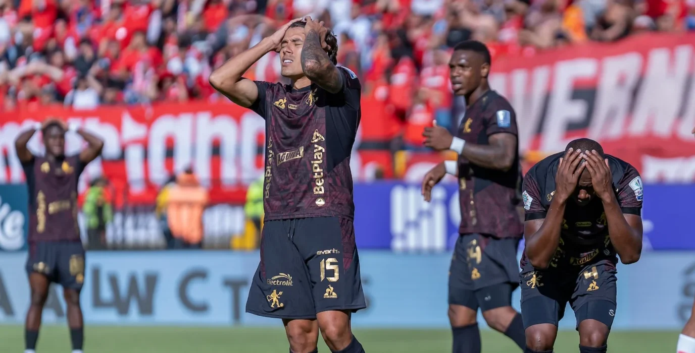 Fortaleza vs America Andrés Roa