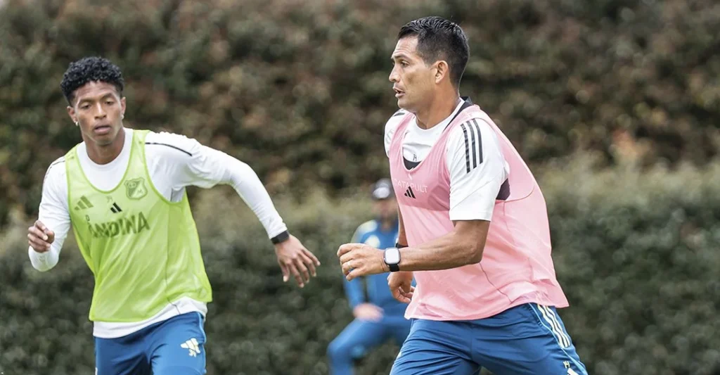 David Mackalister Silva entrenamiento Millonarios