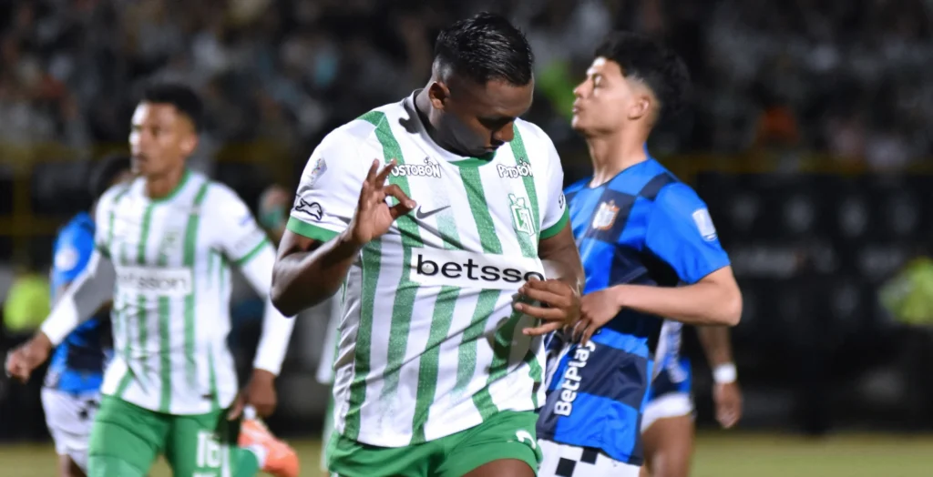 Alfredo Morelos chol Chicó penalti