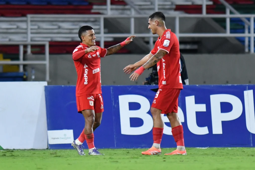 Luis Ramos, máximo anotador, y Cristian Barrios, máximo asistente, son las figuras ofensivas del América