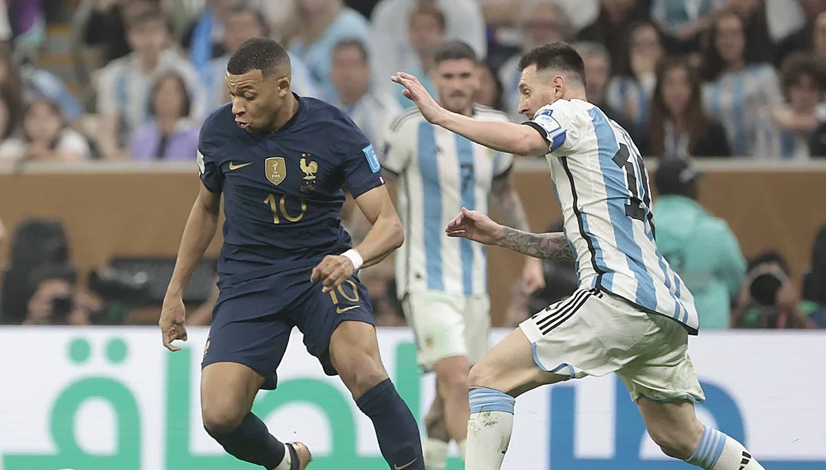 Mbappé Messi final Mundial 2022 Argentina Francia