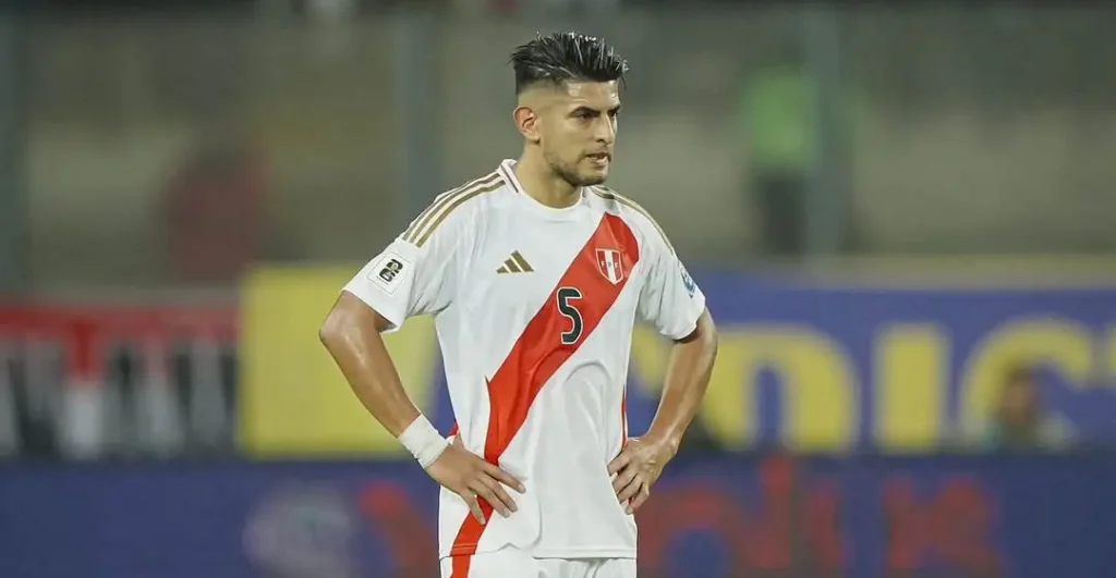 Carlos Zambrano Perú