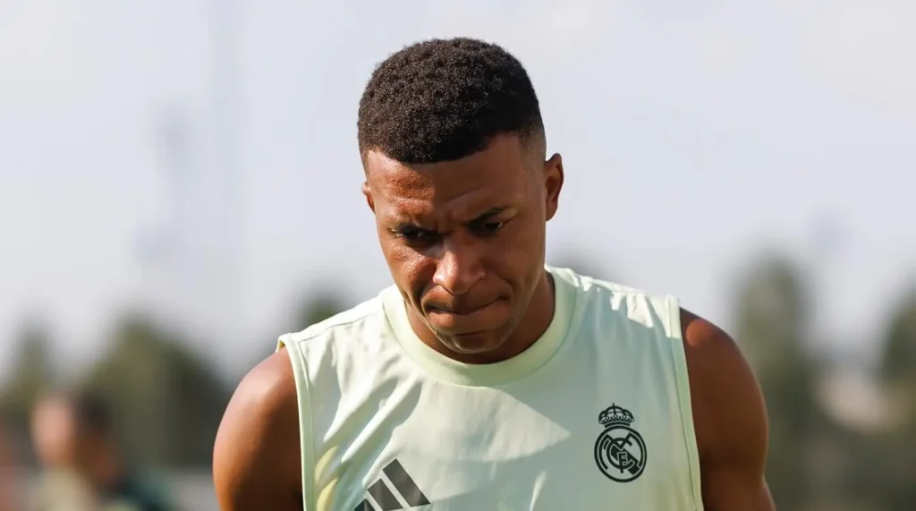 Kylian Mbappé Lesión