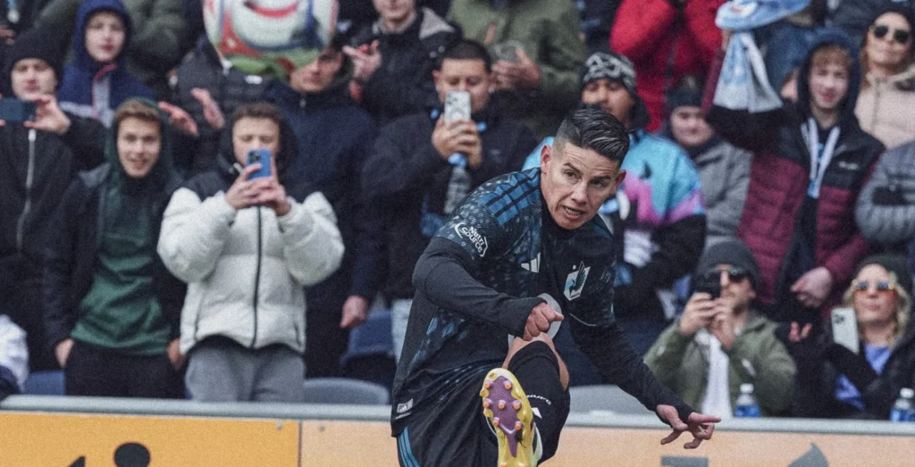 James Rodríguez Minnesota corner