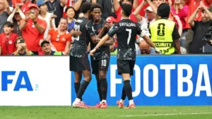Jonathan David celebra uno de sus goles en la goleada de Canadá sobre Catar en el Mundial 2026.