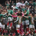 Julian Quiñones gol Sudáfrica